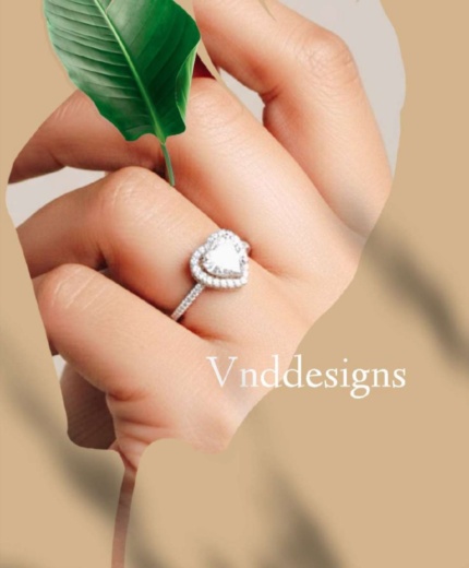 Amora Heart Crystal Ring