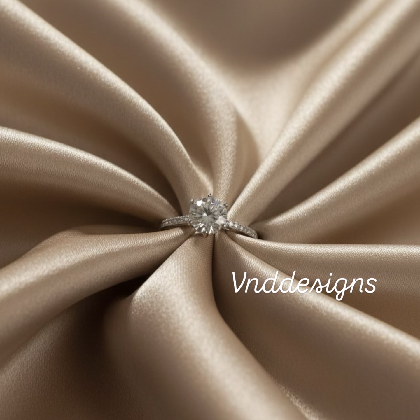 Eterna Solitaire Crystal Ring